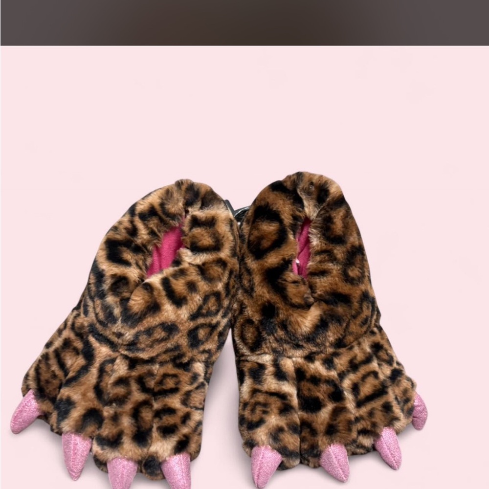 Kids Leopard Print Claw Slippers with Pink Claws